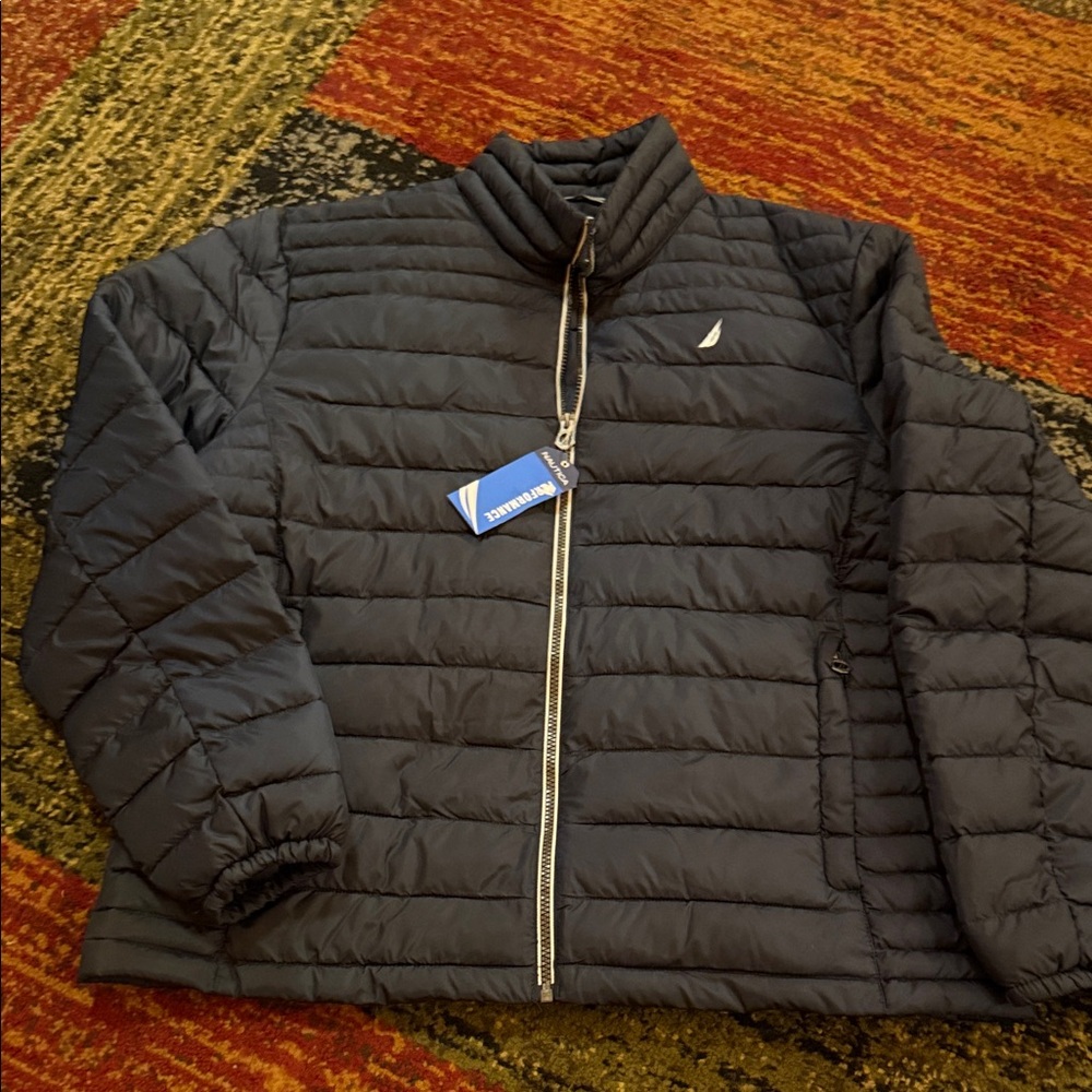 Nautica Navy puffy puffer coat Jacket NEW Wind resistant water resistant